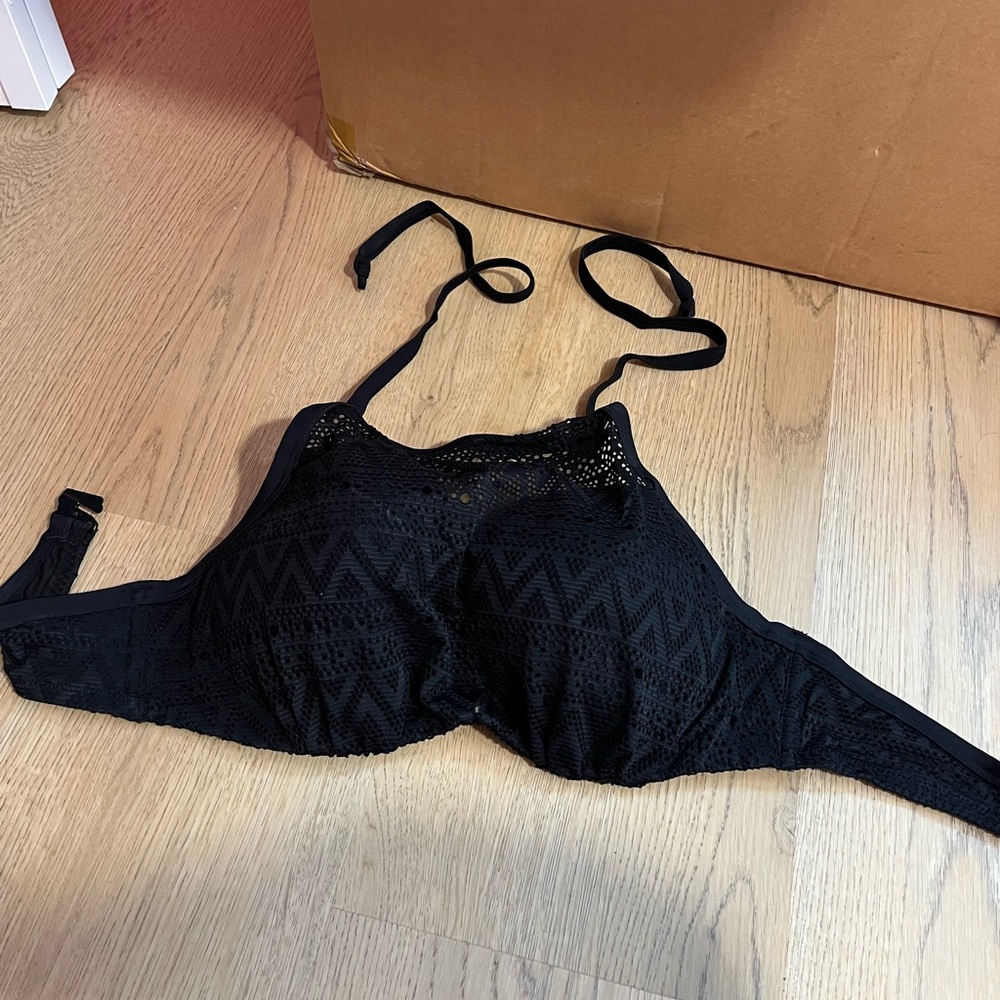 Elegant Black Lace bathing suit top